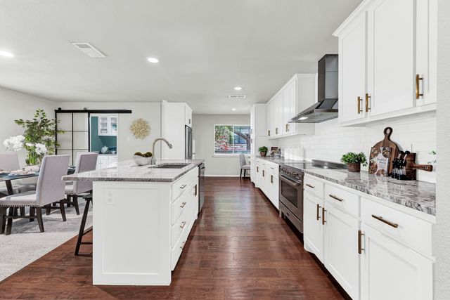 428 Shady Brook Drive, Richardson, TX 75080