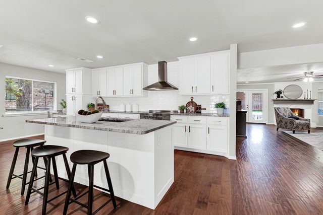428 Shady Brook Drive, Richardson, TX 75080