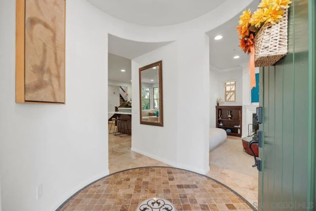 6095 Blue Dawn Trail, San Diego, CA 92130