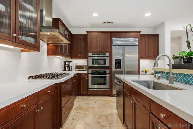 6095 Blue Dawn Trail, San Diego, CA 92130
