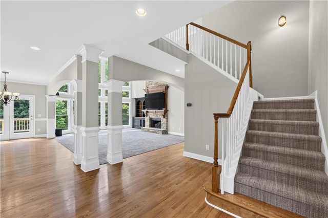 1722 Rose Hedge Way, Kennesaw, GA 30152