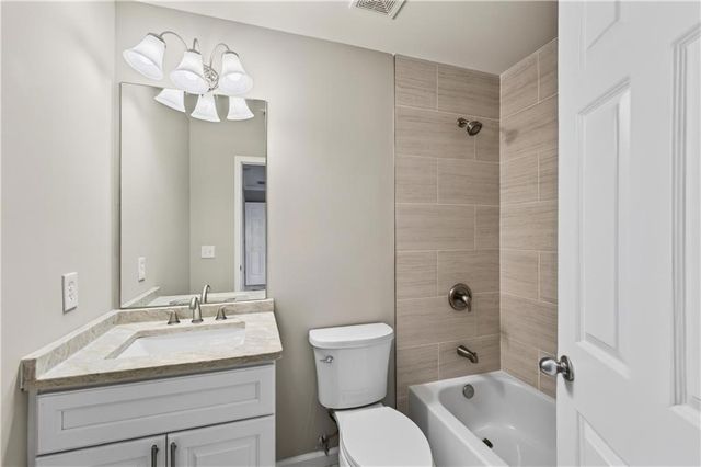 1722 Rose Hedge Way, Kennesaw, GA 30152