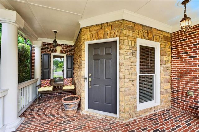 1722 Rose Hedge Way, Kennesaw, GA 30152