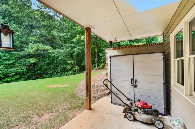 1722 Rose Hedge Way, Kennesaw, GA 30152