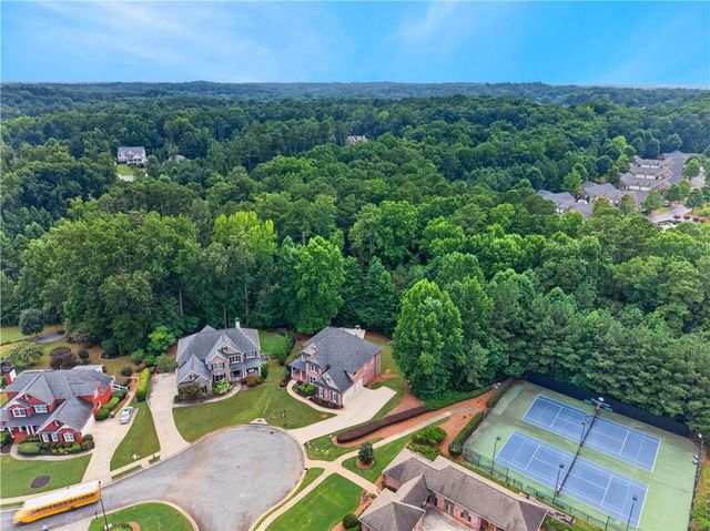 1722 Rose Hedge Way, Kennesaw, GA 30152