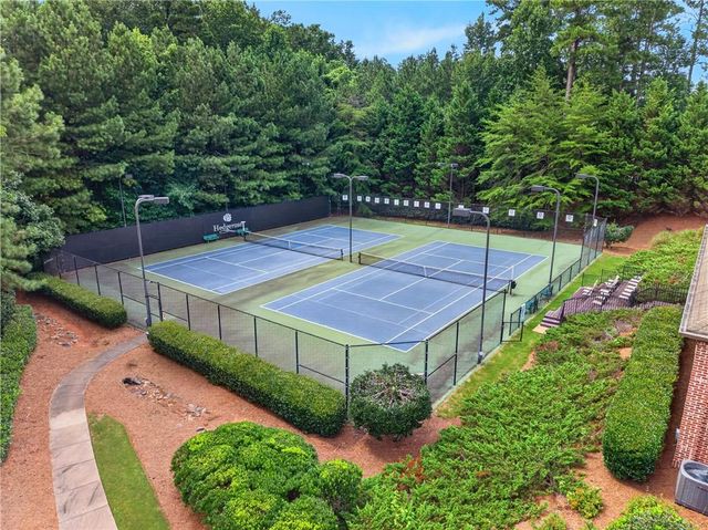 1722 Rose Hedge Way, Kennesaw, GA 30152