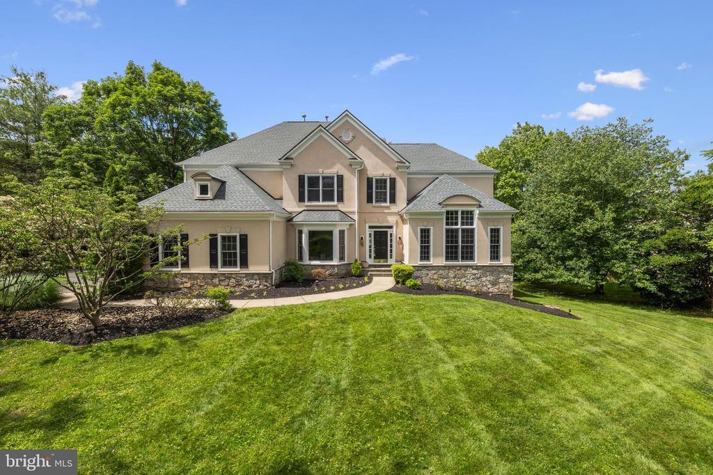 1418 WOODHURST BLVD, Mclean, VA 22102