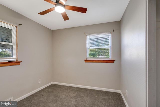 88 HUSTED STATION RD, Elmer, NJ 08318