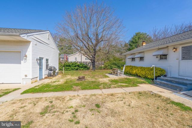 88 HUSTED STATION RD, Elmer, NJ 08318