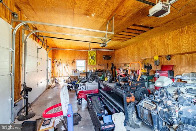 88 HUSTED STATION RD, Elmer, NJ 08318