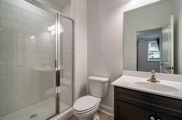 6562 Beacon Drive, Atlanta, GA 30328