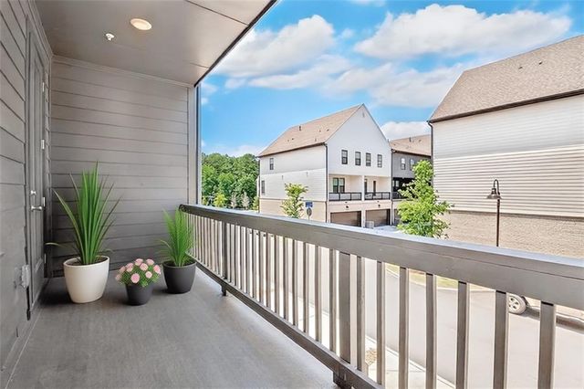 6562 Beacon Drive, Atlanta, GA 30328