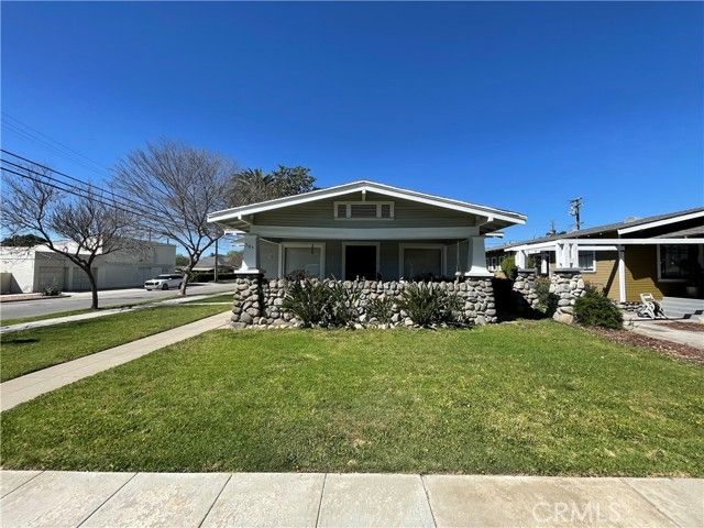 505 N 8th Avenue, Upland, CA 91786