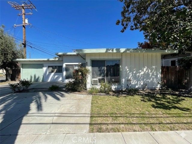 505 N 8th Avenue, Upland, CA 91786