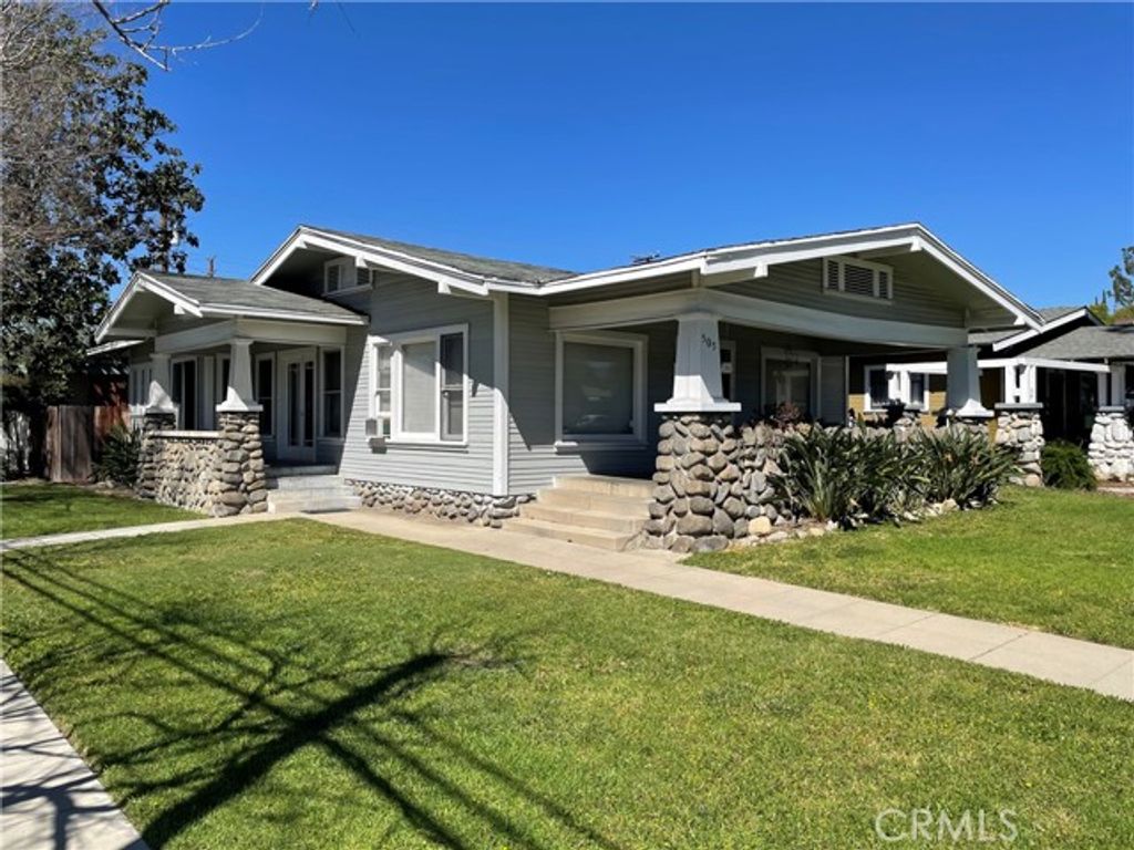 505 N 8th Avenue, Upland, CA 91786