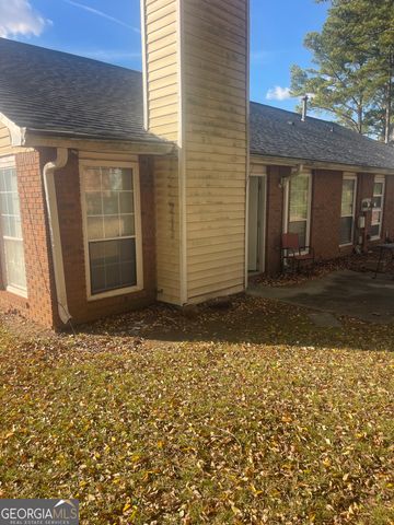 2611 Country Trace B, Conyers, GA 30013