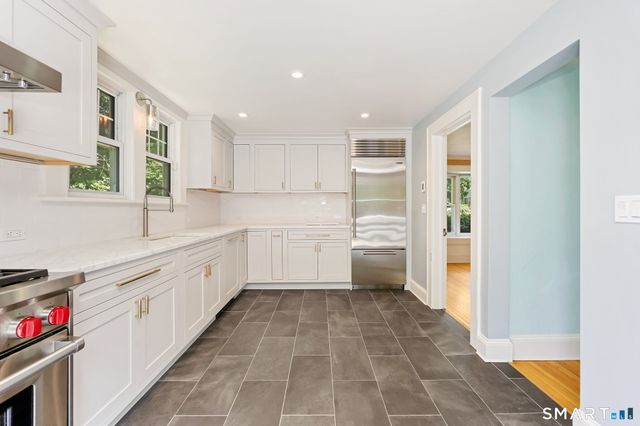 23 Turkey Hill Road North, Westport, CT 06880