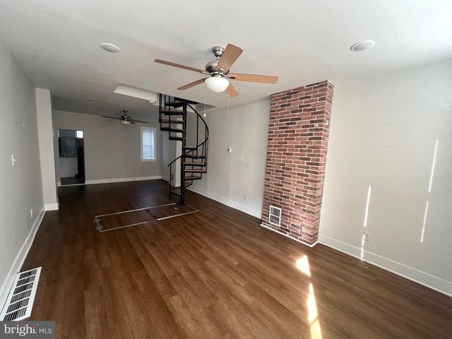 2208 GAUL ST, Philadelphia, PA 19125