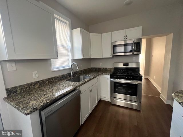 2208 GAUL ST, Philadelphia, PA 19125