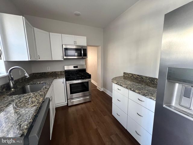 2208 GAUL ST, Philadelphia, PA 19125