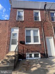 2208 GAUL ST, Philadelphia, PA 19125