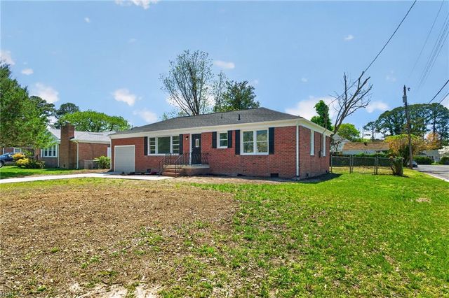 19 Saint Albans DR, Hampton, VA 23669