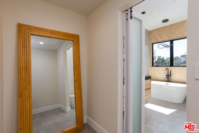 512 Rustic Drive, Los Angeles, CA 90065