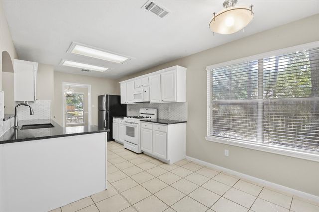 2003 Whitelaw Drive, Big Spring, TX 77386