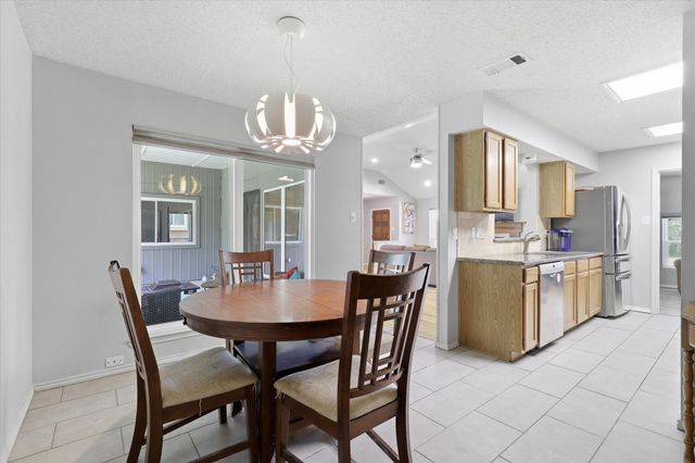 1017 Spicewood Drive, Plano, TX 75025