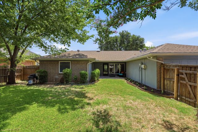 1017 Spicewood Drive, Plano, TX 75025