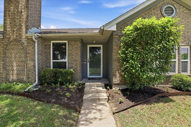1017 Spicewood Drive, Plano, TX 75025