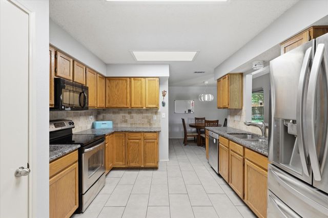 1017 Spicewood Drive, Plano, TX 75025