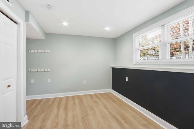 1215 HOLMEWOOD DR, Pasadena, MD 21122