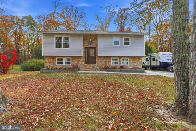 1215 HOLMEWOOD DR, Pasadena, MD 21122