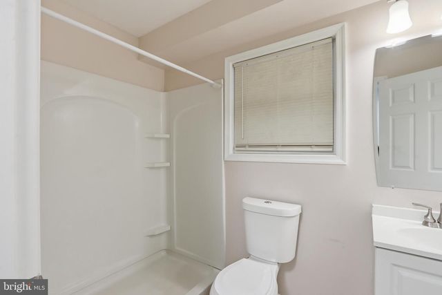 1215 HOLMEWOOD DR, Pasadena, MD 21122