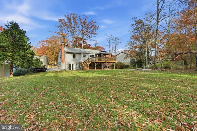 1215 HOLMEWOOD DR, Pasadena, MD 21122