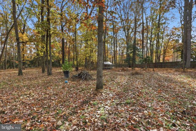 1215 HOLMEWOOD DR, Pasadena, MD 21122