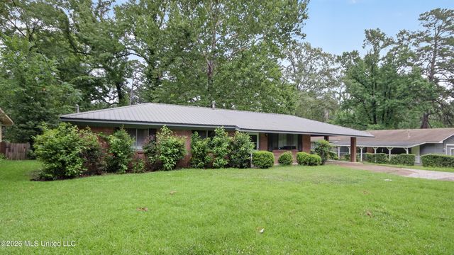 1128 Autumn Street, Jackson, MS 39212