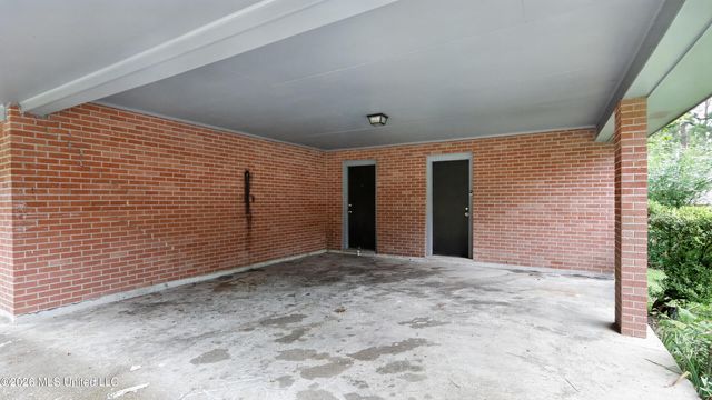 1128 Autumn Street, Jackson, MS 39212