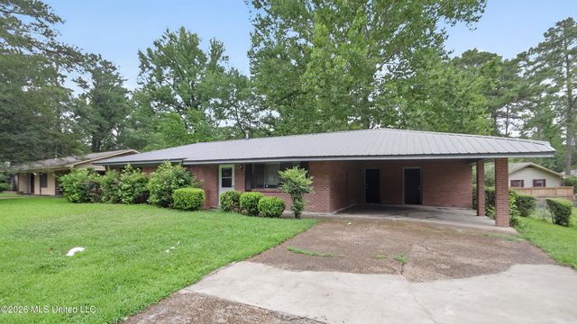 1128 Autumn Street, Jackson, MS 39212