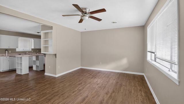 1128 Autumn Street, Jackson, MS 39212
