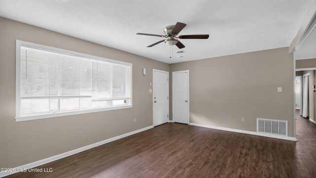 1128 Autumn Street, Jackson, MS 39212