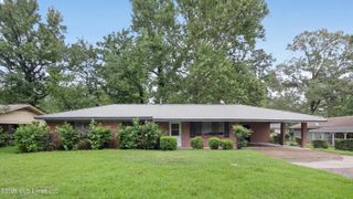 1128 Autumn Street, Jackson, MS 39212