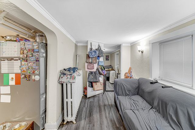 4824 W Byron Street, Chicago, IL 60641