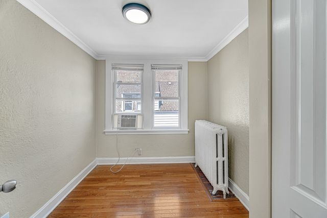 4824 W Byron Street, Chicago, IL 60641