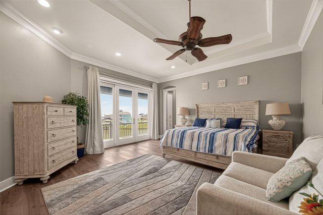 20719 E Sunset Bay Drive, Galveston, TX 77554