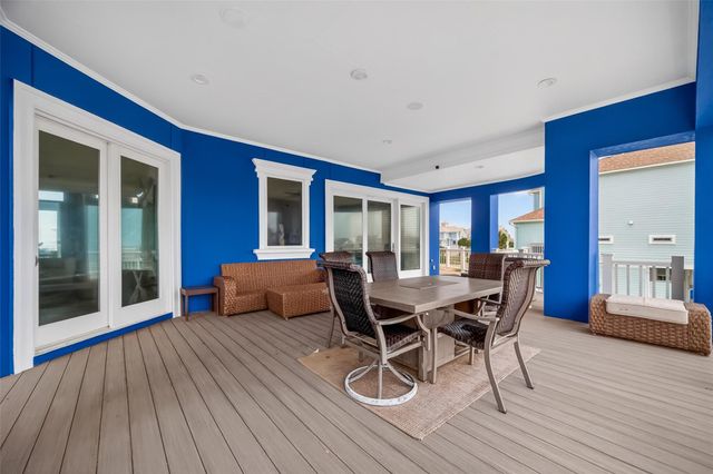 20719 E Sunset Bay Drive, Galveston, TX 77554