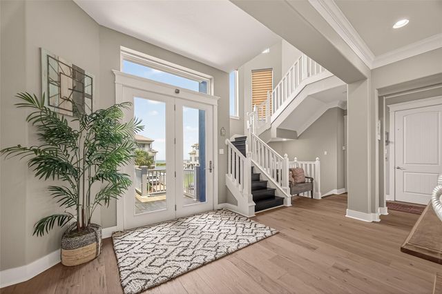 20719 E Sunset Bay Drive, Galveston, TX 77554