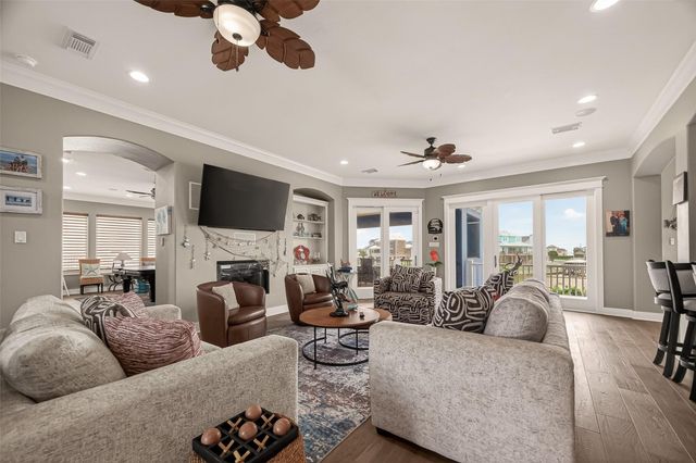 20719 E Sunset Bay Drive, Galveston, TX 77554
