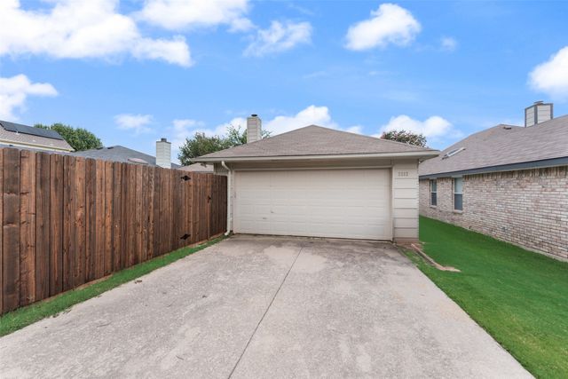 2332 Foothill Road, Mckinney, TX 75072
